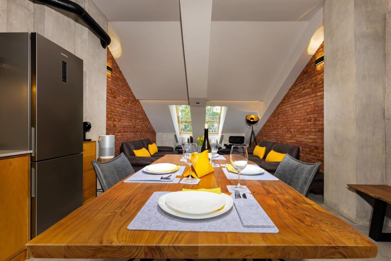 Industrial-Style 2Bd Loft With Parking Spot By Flat Mаnager Διαμέρισμα Φιλιππούπολη Εξωτερικό φωτογραφία