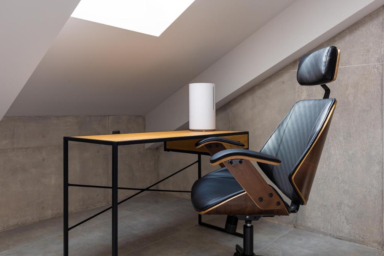Industrial-Style 2Bd Loft With Parking Spot By Flat Mаnager Διαμέρισμα Φιλιππούπολη Εξωτερικό φωτογραφία
